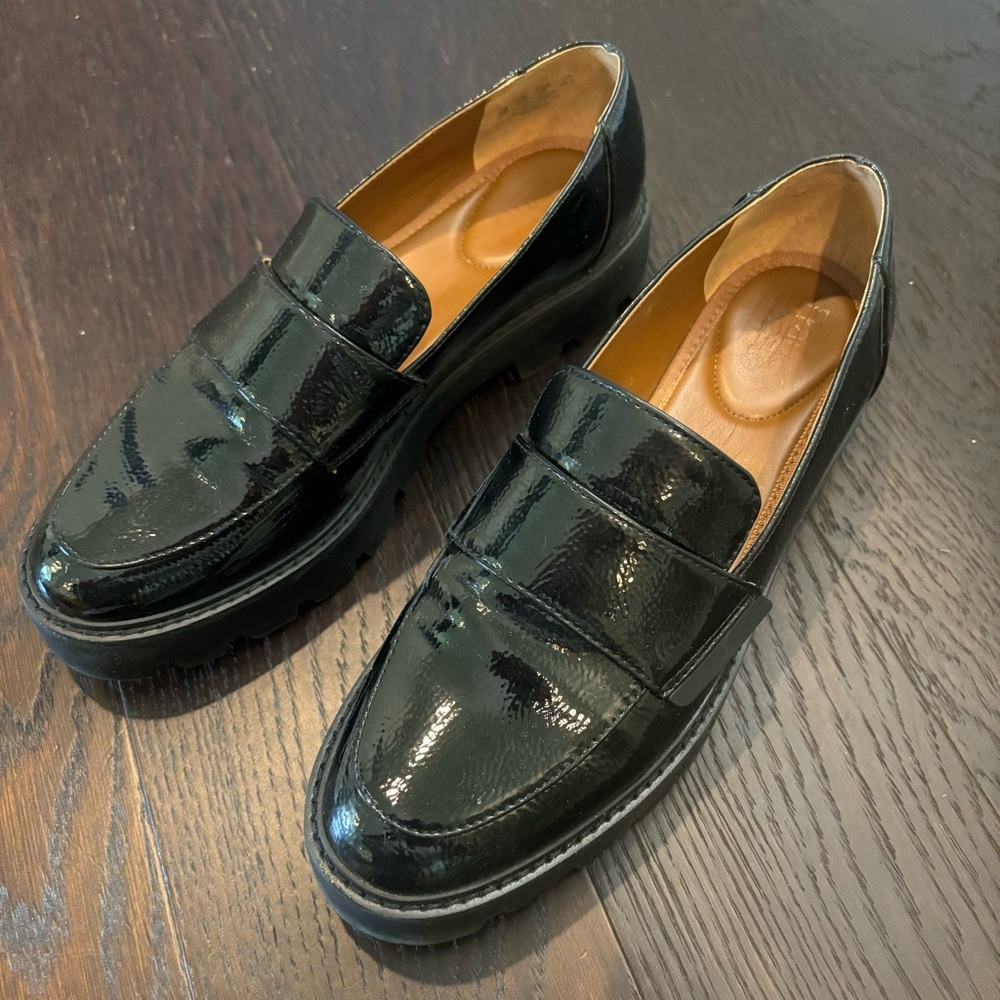 Franco Sarto Black Patent Leather Lug Sole Loafer size 9